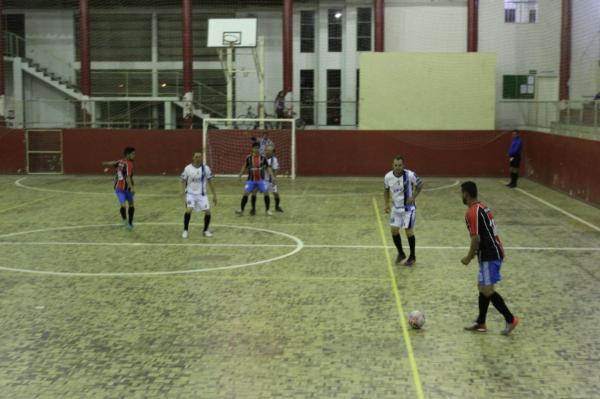 [Amizade Picacinho e Campo Novo são os finalistas da Serie B do Futsal Pienense]