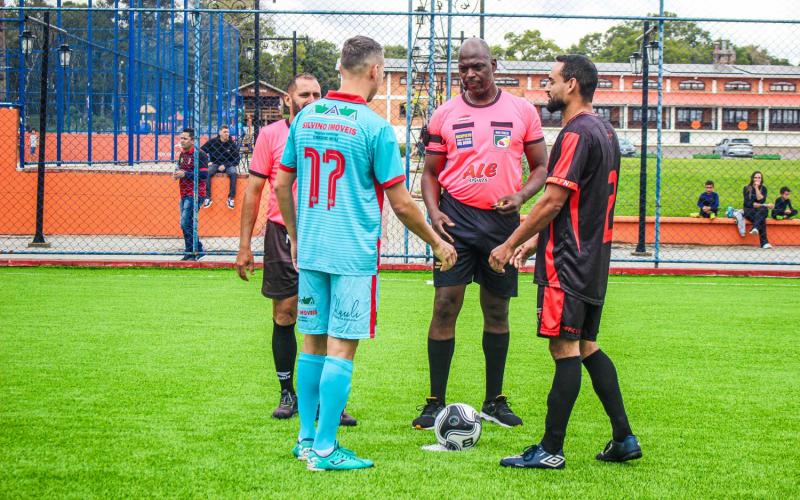 [Talvense/Milan empatam em 4 a 4 com Real União]