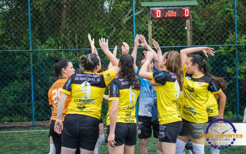[1ª Copa Hora Esportes de Society Feminino em Piên]