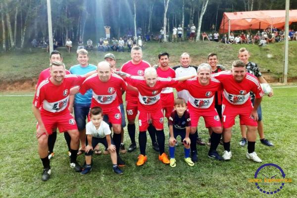 Confira as fotos da final do campeonato do Gruber