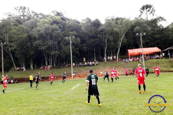 Confira as fotos da final do campeonato do Gruber