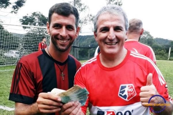 Confira as fotos da final do campeonato do Gruber
