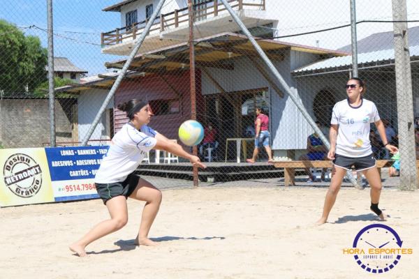 Confira as fotos do vôlei de areia de duplas femininas