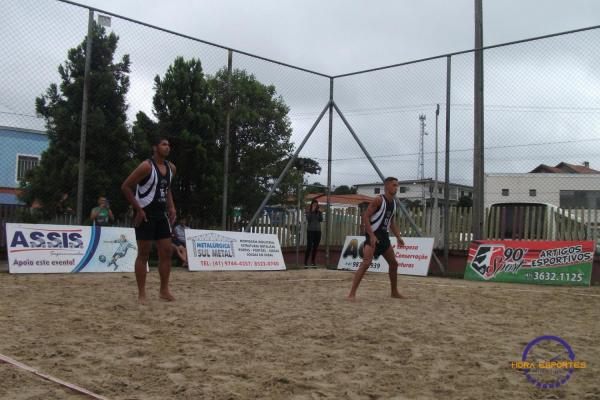 Confira as fotos do vôlei de areia de duplas masculinas