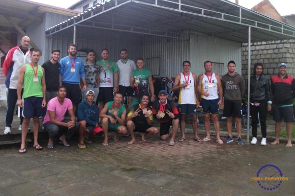 Confira as fotos do vôlei de areia de duplas masculinas