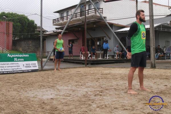 Confira as fotos do vôlei de areia de duplas masculinas