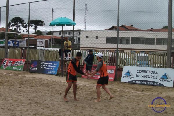 Confira as fotos do vôlei de areia de duplas masculinas