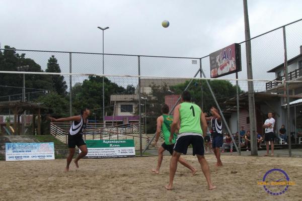 Confira as fotos do vôlei de areia de duplas masculinas
