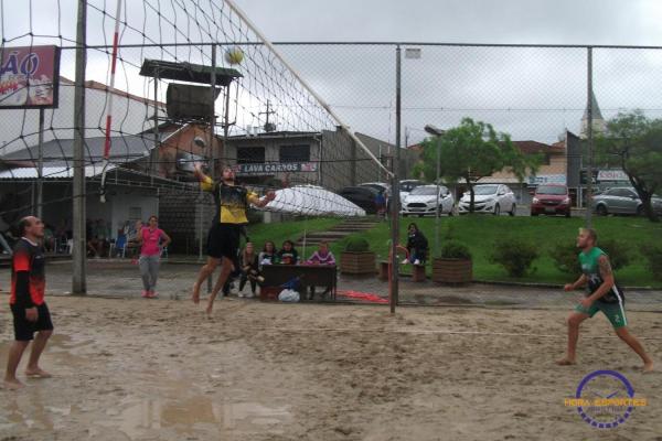 Confira as fotos do vôlei de areia de duplas masculinas