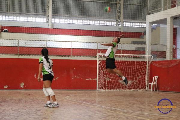 Confira as fotos do Voleibol Misto