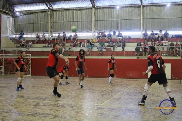 Confira as fotos do Voleibol Misto