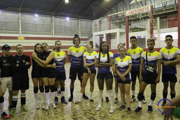 Confira as fotos do Voleibol Misto