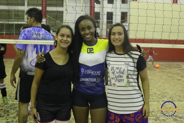 Confira as fotos do Voleibol Misto