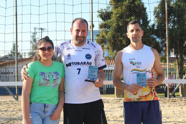 [Etapa Inverno consagra Dsiales e Thiago como campeões do Vôlei de Praia duplas em Piên]
