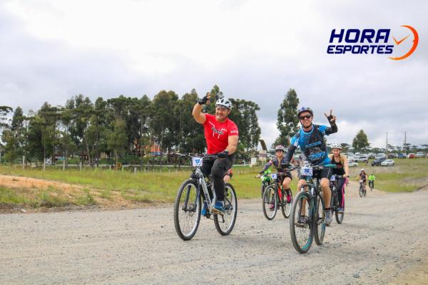 Largada - 1º Pedal do Santuário N. S. das Graças / Bikers Piên
