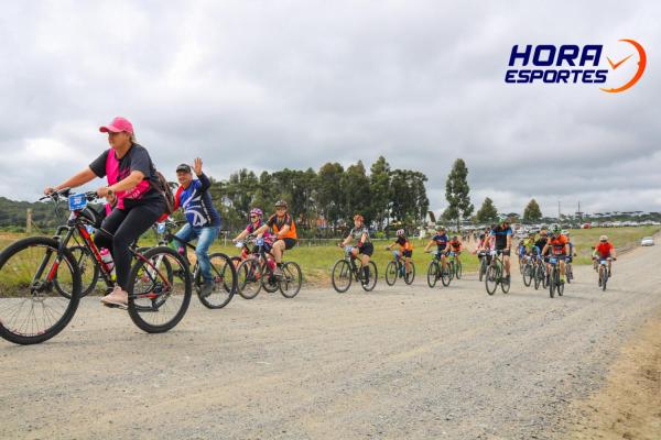 Largada - 1º Pedal do Santuário N. S. das Graças / Bikers Piên