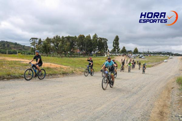 Largada - 1º Pedal do Santuário N. S. das Graças / Bikers Piên