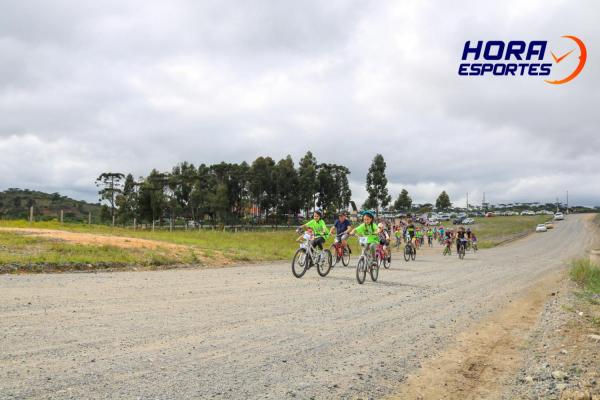 Largada - 1º Pedal do Santuário N. S. das Graças / Bikers Piên