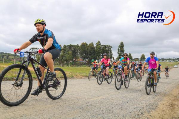 Largada - 1º Pedal do Santuário N. S. das Graças / Bikers Piên