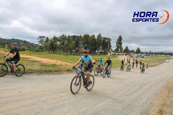 Largada - 1º Pedal do Santuário N. S. das Graças / Bikers Piên