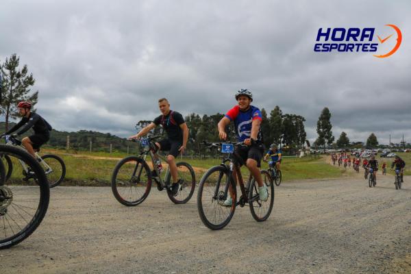 Largada - 1º Pedal do Santuário N. S. das Graças / Bikers Piên