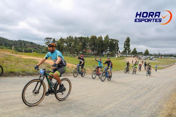 Largada - 1º Pedal do Santuário N. S. das Graças / Bikers Piên