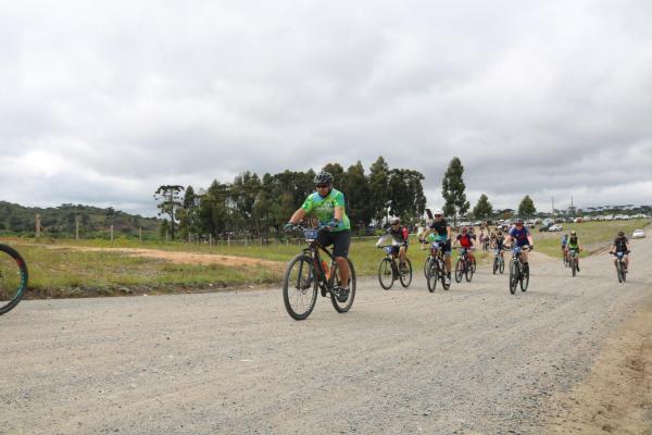 Largada - 1º Pedal do Santuário N. S. das Graças / Bikers Piên