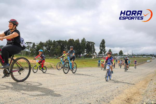 Largada - 1º Pedal do Santuário N. S. das Graças / Bikers Piên