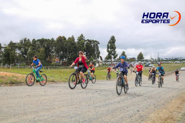 Largada - 1º Pedal do Santuário N. S. das Graças / Bikers Piên
