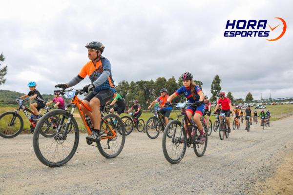Largada - 1º Pedal do Santuário N. S. das Graças / Bikers Piên