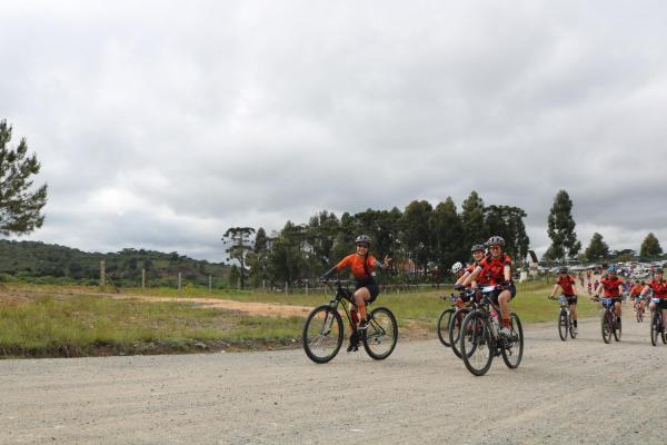 Largada - 1º Pedal do Santuário N. S. das Graças / Bikers Piên