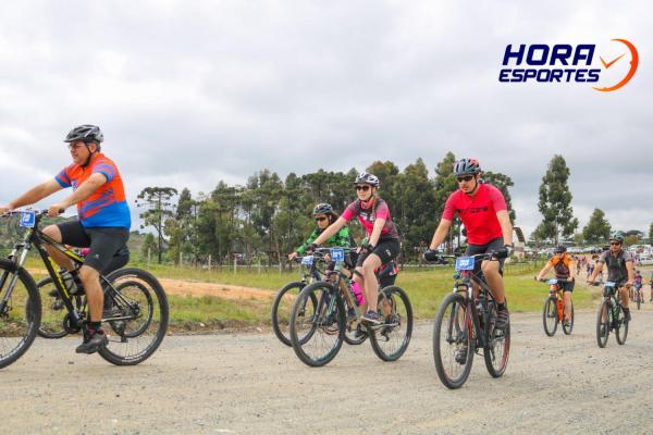 Largada - 1º Pedal do Santuário N. S. das Graças / Bikers Piên