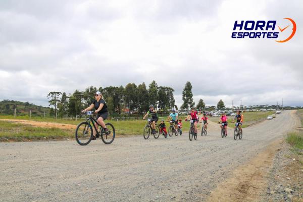 Largada - 1º Pedal do Santuário N. S. das Graças / Bikers Piên