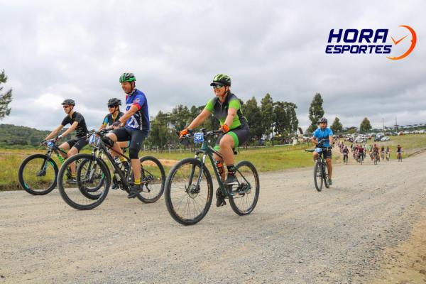Largada - 1º Pedal do Santuário N. S. das Graças / Bikers Piên