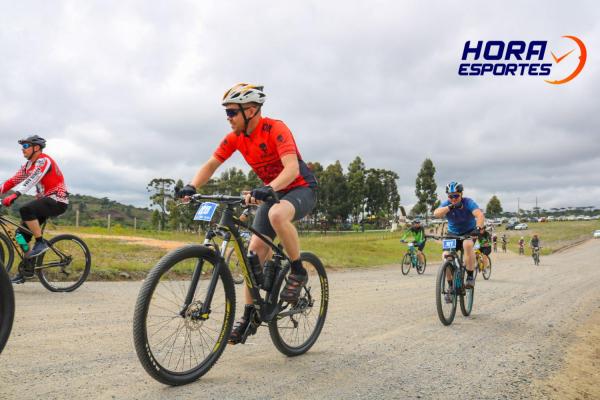 Largada - 1º Pedal do Santuário N. S. das Graças / Bikers Piên