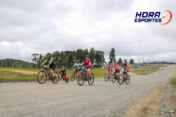 Largada - 1º Pedal do Santuário N. S. das Graças / Bikers Piên