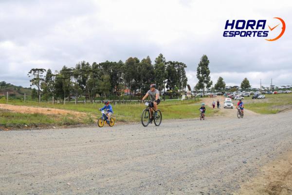 Largada - 1º Pedal do Santuário N. S. das Graças / Bikers Piên