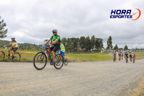 Largada - 1º Pedal do Santuário N. S. das Graças / Bikers Piên