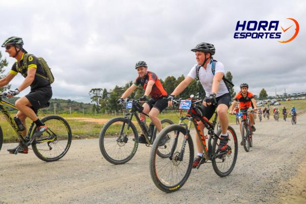 Largada - 1º Pedal do Santuário N. S. das Graças / Bikers Piên