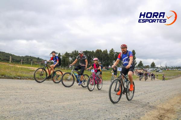 Largada - 1º Pedal do Santuário N. S. das Graças / Bikers Piên