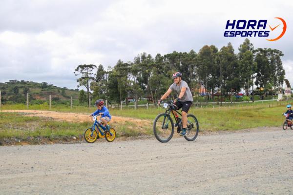 Largada - 1º Pedal do Santuário N. S. das Graças / Bikers Piên