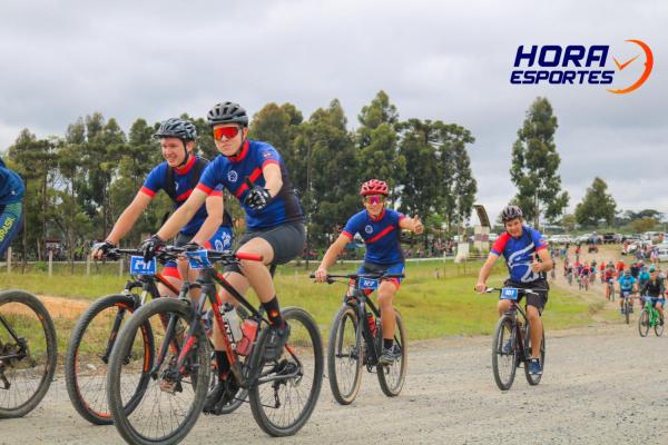 Largada - 1º Pedal do Santuário N. S. das Graças / Bikers Piên