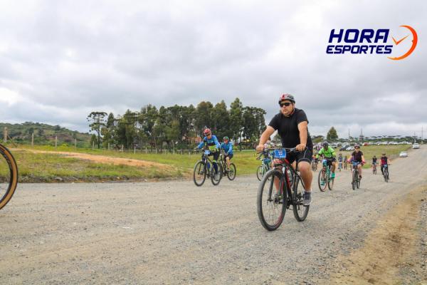 Largada - 1º Pedal do Santuário N. S. das Graças / Bikers Piên