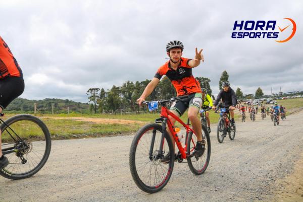 Largada - 1º Pedal do Santuário N. S. das Graças / Bikers Piên