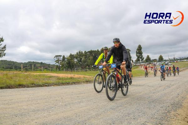 Largada - 1º Pedal do Santuário N. S. das Graças / Bikers Piên