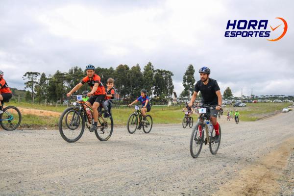 Largada - 1º Pedal do Santuário N. S. das Graças / Bikers Piên