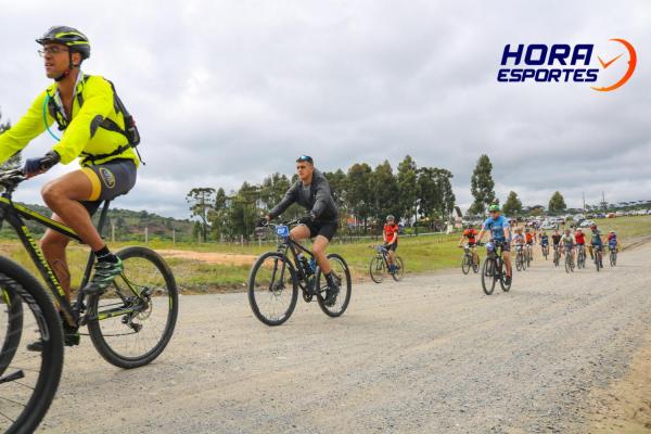Largada - 1º Pedal do Santuário N. S. das Graças / Bikers Piên