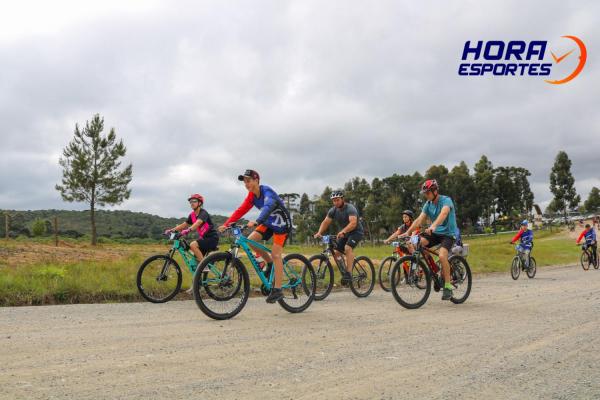Largada - 1º Pedal do Santuário N. S. das Graças / Bikers Piên
