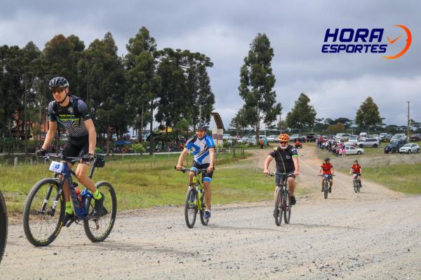Largada - 1º Pedal do Santuário N. S. das Graças / Bikers Piên