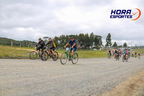 Largada - 1º Pedal do Santuário N. S. das Graças / Bikers Piên